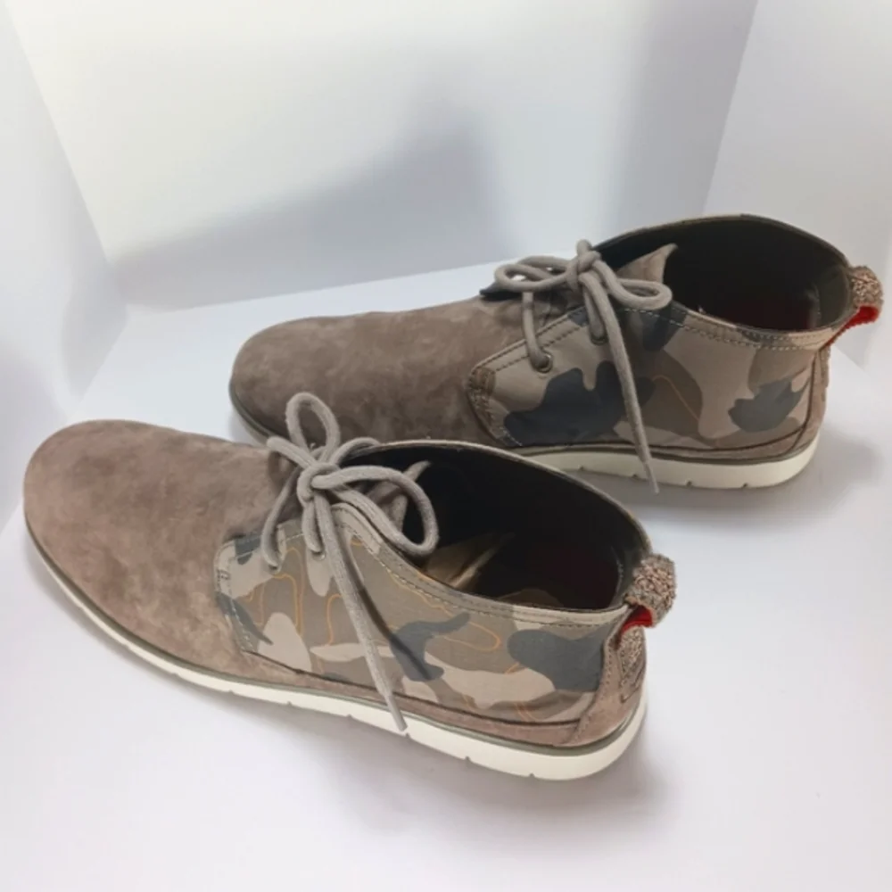 UGG Freamon Men's Suede & Camo Desert Boots EUC Sz 11
